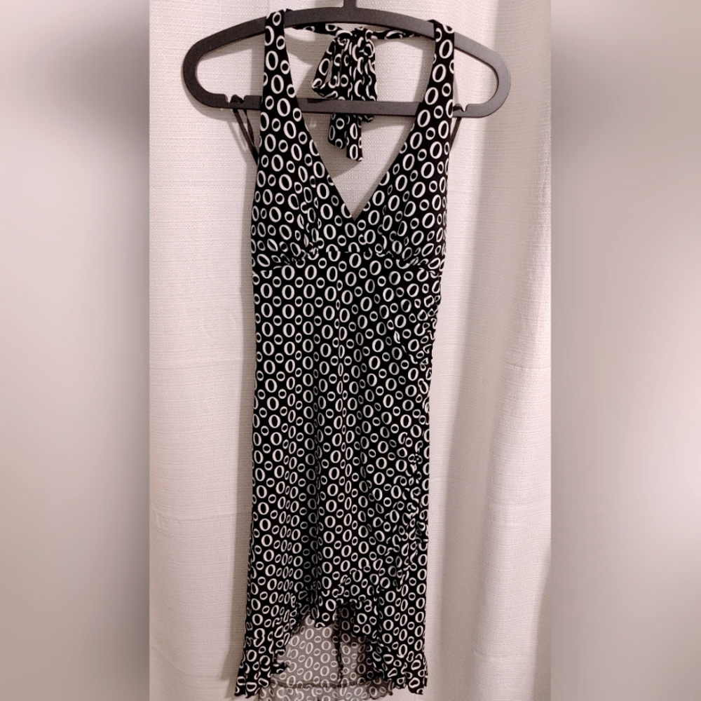 (4/$20) Mariposa Black and White Patterned Dress